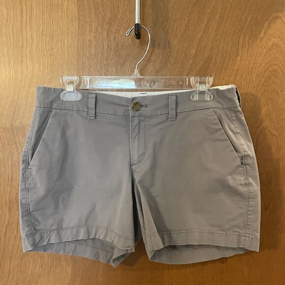 Old Navy Everyday Short Womens Size 4 Olive Green and Gray - 2 pairs - Picture 6 of 8